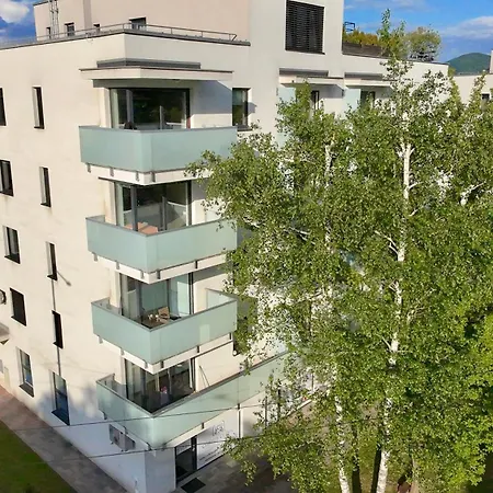 Simcity Vii I Downtown 24 7 W Parking And Terrace